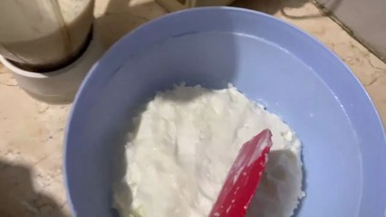 Dahi Ki Malai Se Ghar Par Asli Makkhan Banaye – Easy Homemade Butter Recipe 🥣