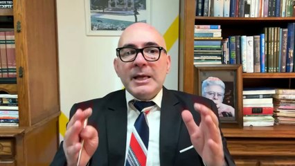 ورزش از نگاه ایرج ادیب زاده شنبه 8 آذر 1404