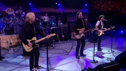 Mr. Tambourine Man (Bob Dylan cover) - Roger McGuinn with Tom Petty and the Heartbreakers (live)