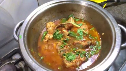 🔥 Somali Style Chicken Karahi Recipe | Unique Masala Karahi Chicken 🍗 | Restaurant Style at Home