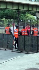 El ingreso de los hinchas de Estudiantes en Santiago del Estero