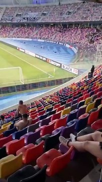 Hinchas del Pincha en Santiago