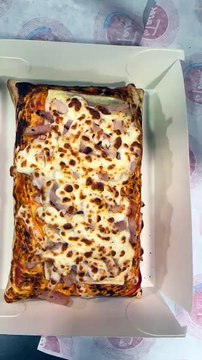 Gratinated Tacos with Raclette, Bacon, and Mozzarella – A Cheesy Indulgence! #RacletteTacos #BaconLovers #Mozzarella #GratinatedTacos #CheeseDelight