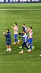 El 'show' de Griezmann tras el Atlético vs Oviedo: celebración y bromas con sus compañeros