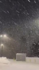 Upstate New Yorkers Battle Lake-Effect Snow, Blanketing the Northeast in White