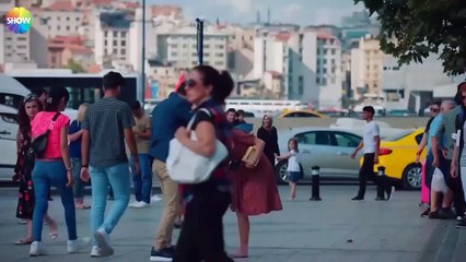 الحياة في الجزيرة بمفردك - الحب يجعلنا نبكي