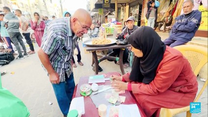 Talleres que restauran billetes en Gaza: una oficio creativo para ganar un sustento