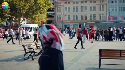 كل وحده في مدينة كنت قد عرفت أبدا... - الحب يجعلنا نبكي الحلقة 4