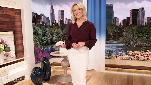 Megyn Kelly Complained About Bill O'Reilly's Inappropriate Behavior | THR News