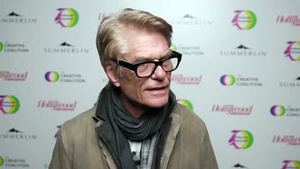 Harry Hamlin Says We're in a "Fog" in Hollywood Right Now at The Creative Coalition Summit | THR Video