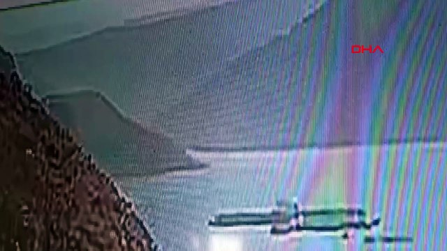 Van'da 3 kişinin içinde bulunduğu bir araç, Zernek Baraj Gölü'ne uçtu