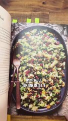 📖 Recette tirée de Persiana Easy de @sabrinaghayour aux éditions @hachettecuisine✨ Version libre mais fidèle à l’esprit : simple, solaire et pleine de goût.