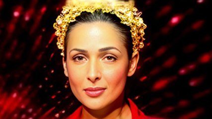 Malaika ने 50 साल की उम्र में Ramp पर बिखेरा जलवा!