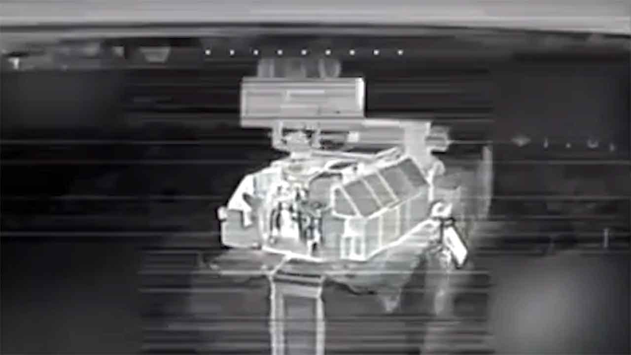 L’Ucraina distrugge un raro sistema di difesa aerea Tor-M2DT in un attacco con droni in Crimea