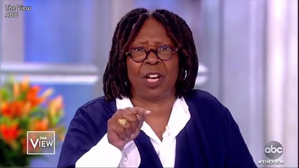 Whoopi Goldberg Blasts Debra Messing For Seeking Names of Trump Fundraiser Attendees | THR News