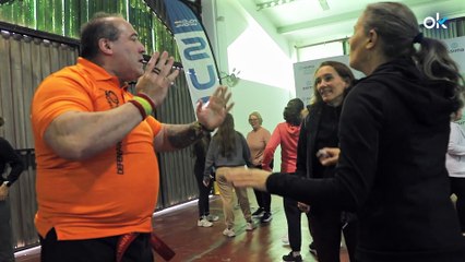 Curso policial en Palma: 200 mujeres pasan al ataque contra la violencia machista