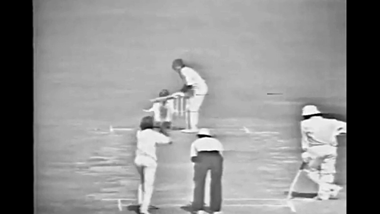 Javed Miandad 7 off 10 Balls vs India 3rd ODI at Sahiwal Nov 03 1978
