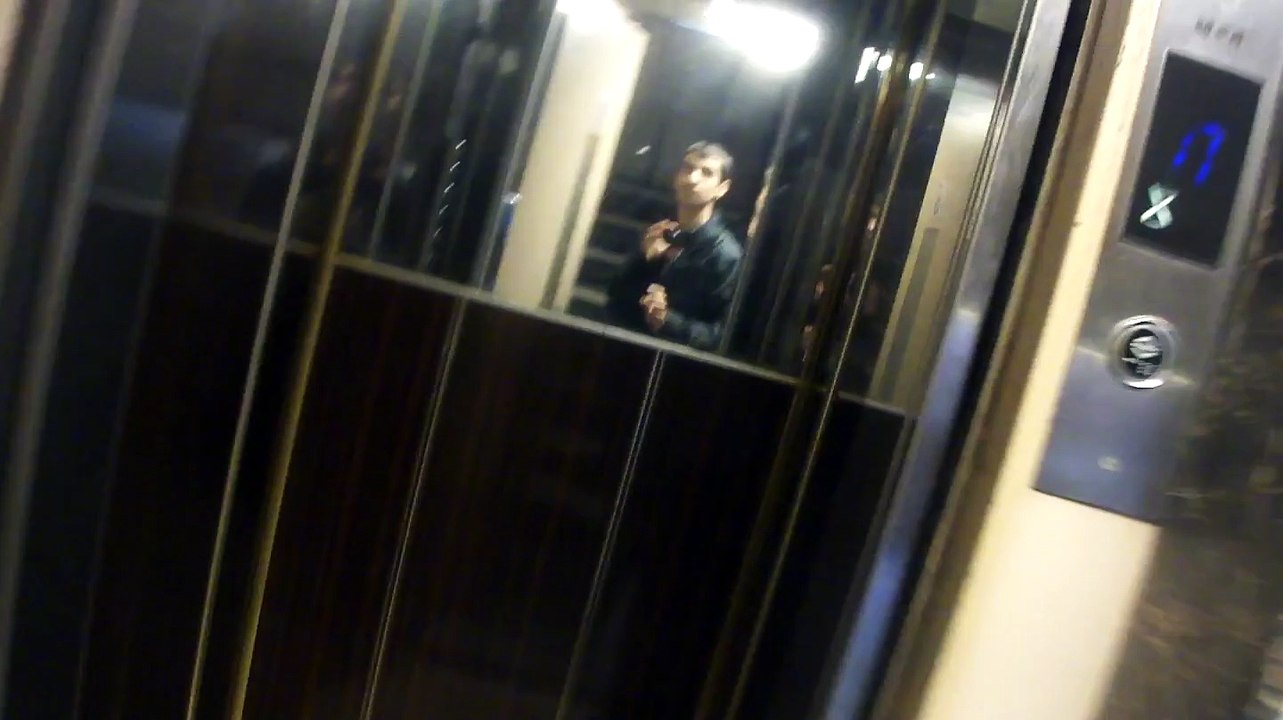 2010s MCA old modernized elevator in kontlar iş hanı beyoğlu istanbul