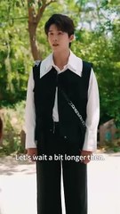 She was originally a rich girl, but she was living outside, was bullied. Mom, take me home quickly!