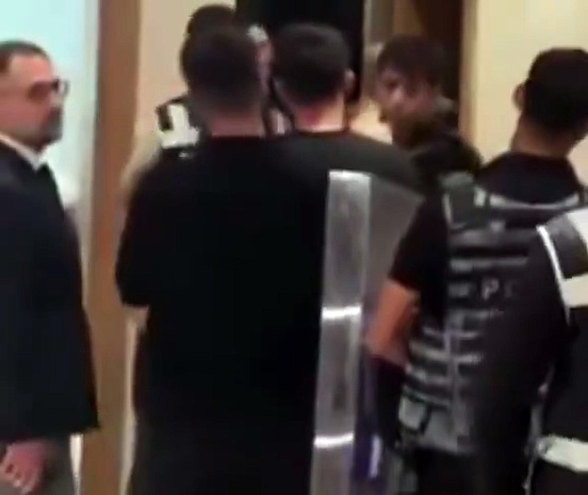 Önce il binasından yaka paça atıldı şimdi de parti meclisinden: Her şey çok güzel olacaktı ama her şey çok kısa sürdü