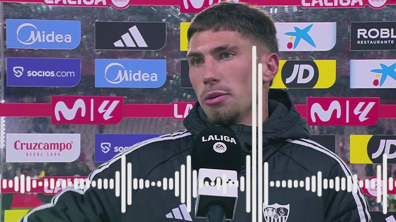 Zona mixta del Sevilla 0 - Betis 2