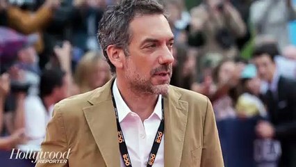 ‘Joker’ Movie: Robert De Niro in Talks to Join Joaquin Phoenix | THR News