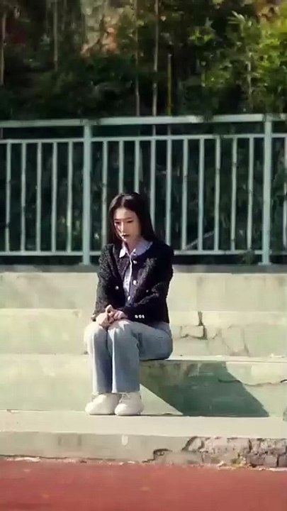 At their first meeting, he fell in love with her at first sight and did everything to possess her - Drama Chinese