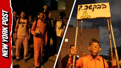 Netanyahu's pardon push sparks mass protests outside President's home