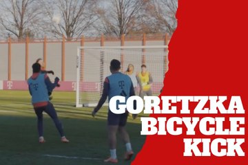 Leon Goretzka incredible bicycle kick takes Bayern Munich players by surprise