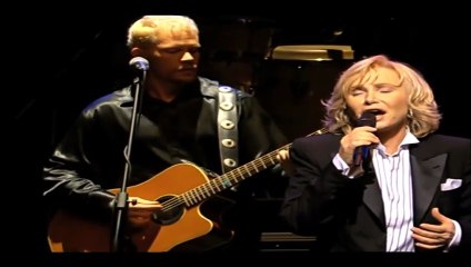 MICHÈLE TORR — A mon père / Olympia 2002 | MICHÈLE TORR : “Je m’appelle Michèle”