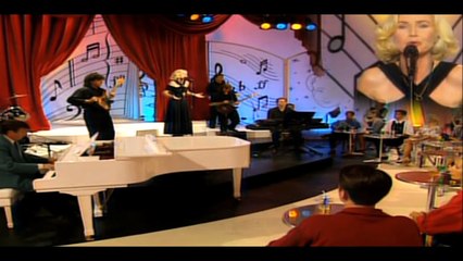 MICHÈLE TORR — Quand on a que l’amour / 1993 | MICHÈLE TORR : “Je m’appelle Michèle”