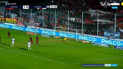 El tanto de Jorge Benítez en la victoria de Colón en Copa Argentina