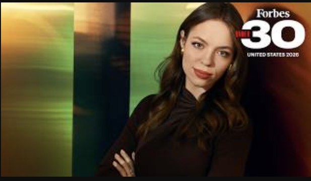 Claudia Sulewski Talks Entrepreneurship, YouTube's Early Years And The 'Biggest Risk' Of Her Life