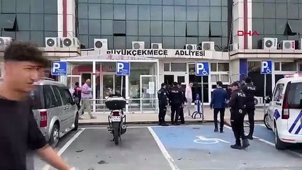 Adliyeden 25 kilo altın ile 50 kilo gümüş çaldı!