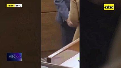 Video: Senadora repudia acoso de Walter Harms