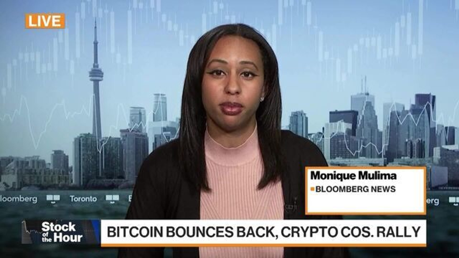 Crypto Firm Tied to Trumps Sees Share Price Halve in 30 Minutes