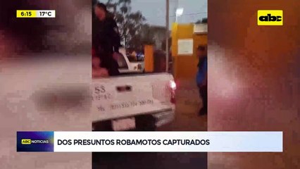 Video: Dos presuntos robamotos capturados