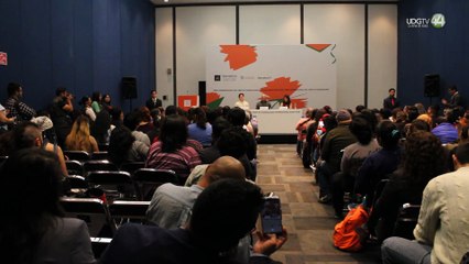 Blanca Félix y Óscar Pérez compartieron anécdotas, experiencias y sensaciones como porteros en FIL