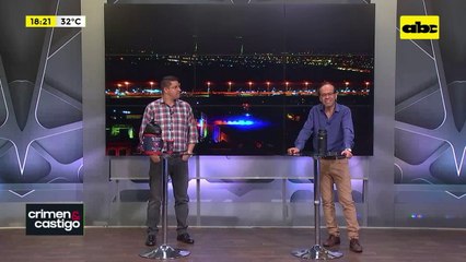 Video: Apuntan a una madre con arma de fuego para robarle el auto con sus hijos adentro