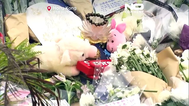 Ουρές χιλιομέτρων στις εκδηλώσεις μνήμης στο Χονγκ Κονγκ για τα θύματα της φονικής πυρκαγιάς