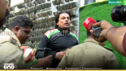 'രാഹുൽ മാങ്കൂട്ടത്തിലിനായി വീഡിയോ ചെയ്യുന്നത് നിർത്താനാണ് പറയുന്നത്, എന്നാൽ നിർത്തില്ല'