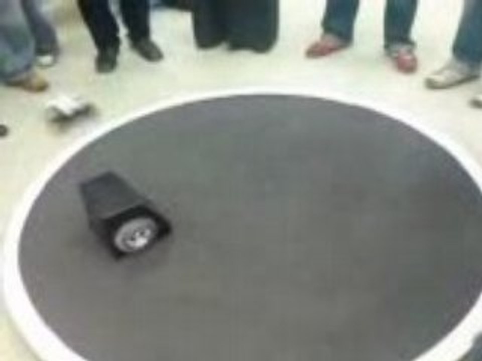 SUMO ROBOT 2