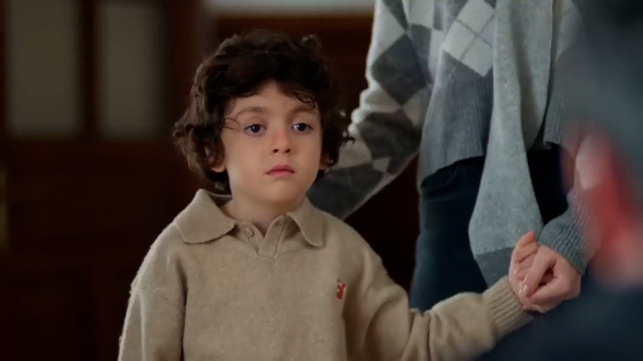 Uzak Şehir 40. bölümden yeni fragman yayında: Annem ve babam bana her şeyi anlattı