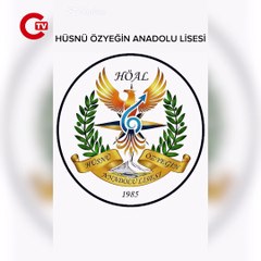 Hatay’daki Hüsnü Özyeğin Anadolu Lisesi’nin Instagram hesabından öğrencilerin camide çektiği “Cuma videosu” paylaşıldı.