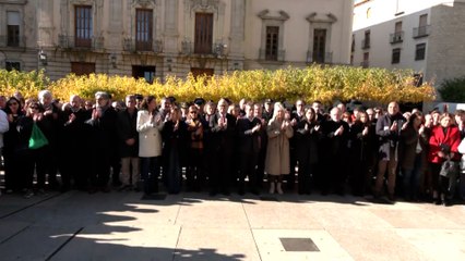 Concentración por las dos menores halladas muertas en un parque de Jaén