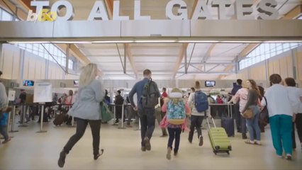 Should You Book Multiple Hotels Over the Holidays for a Better Experience?