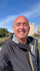 Te lo dice Sasà : Il colpo di teatro del figlio che finge di essere sua madre