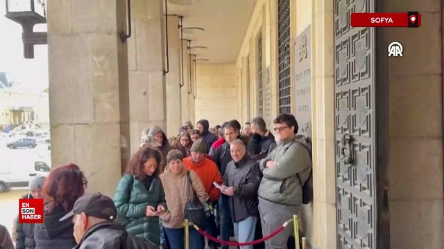 Bulgaristan'da ilk yerel avro örnekleri piyasaya sürüldü