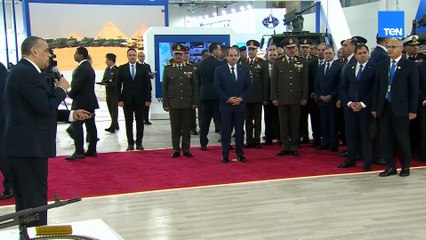 وزير الانتاج الحربى يستعرض المعدات التي تم تطويرها ومعدات تعرض لأول مرة في  إيديكس 2025