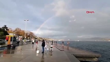 İstanbul Boğazı’nda gökkuşağı sürprizi